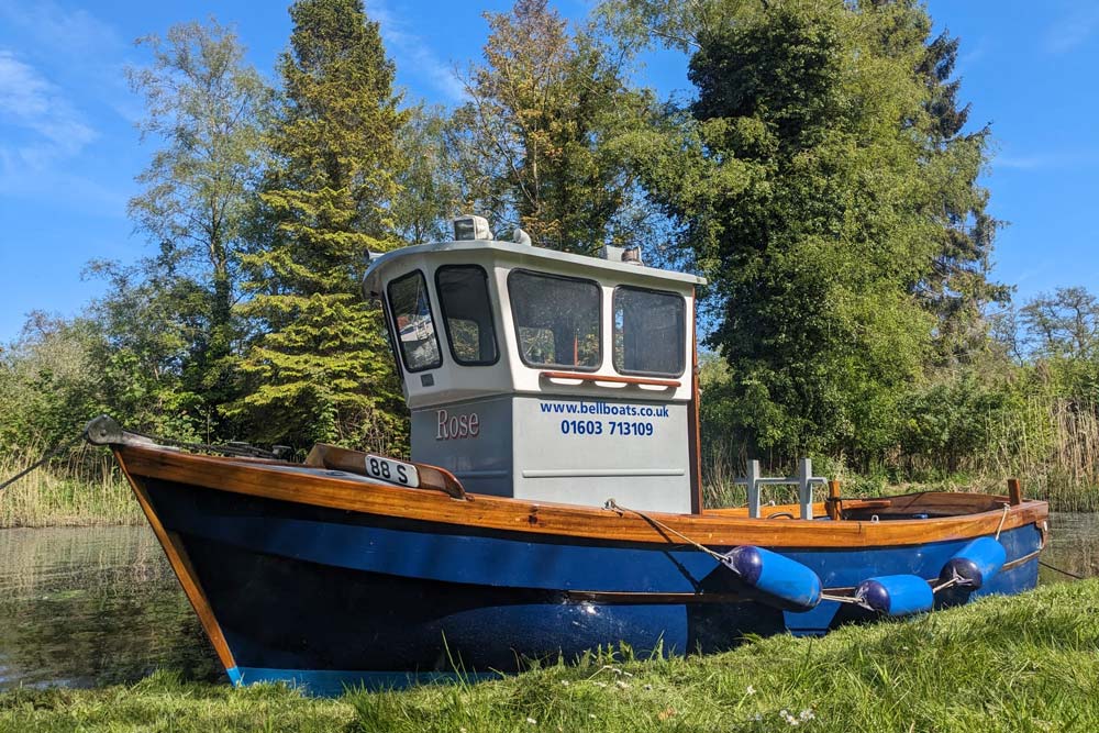 Tow Boat Service